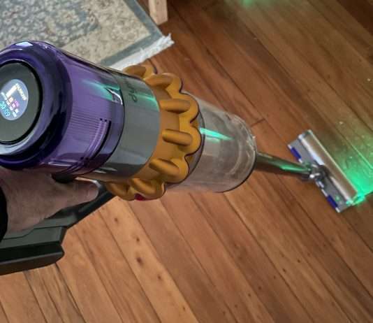 Dyson V15 Detect Total Clean review Dyson V15 Detect Total Clean review