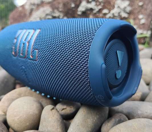 JBL Charge 5 review JBL Charge 5 review 1